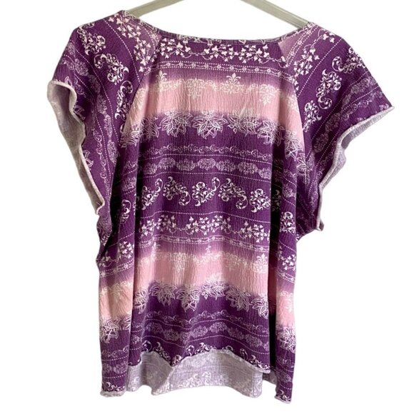 No Boundaries Short Sleeve Purple and Pink Top Women's 1X 16W - Picture 5 of 8